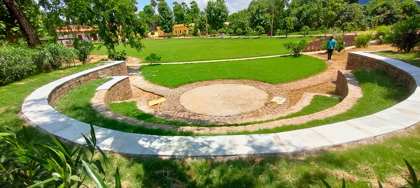 Swami Sahjanand Ashram, Bihta
