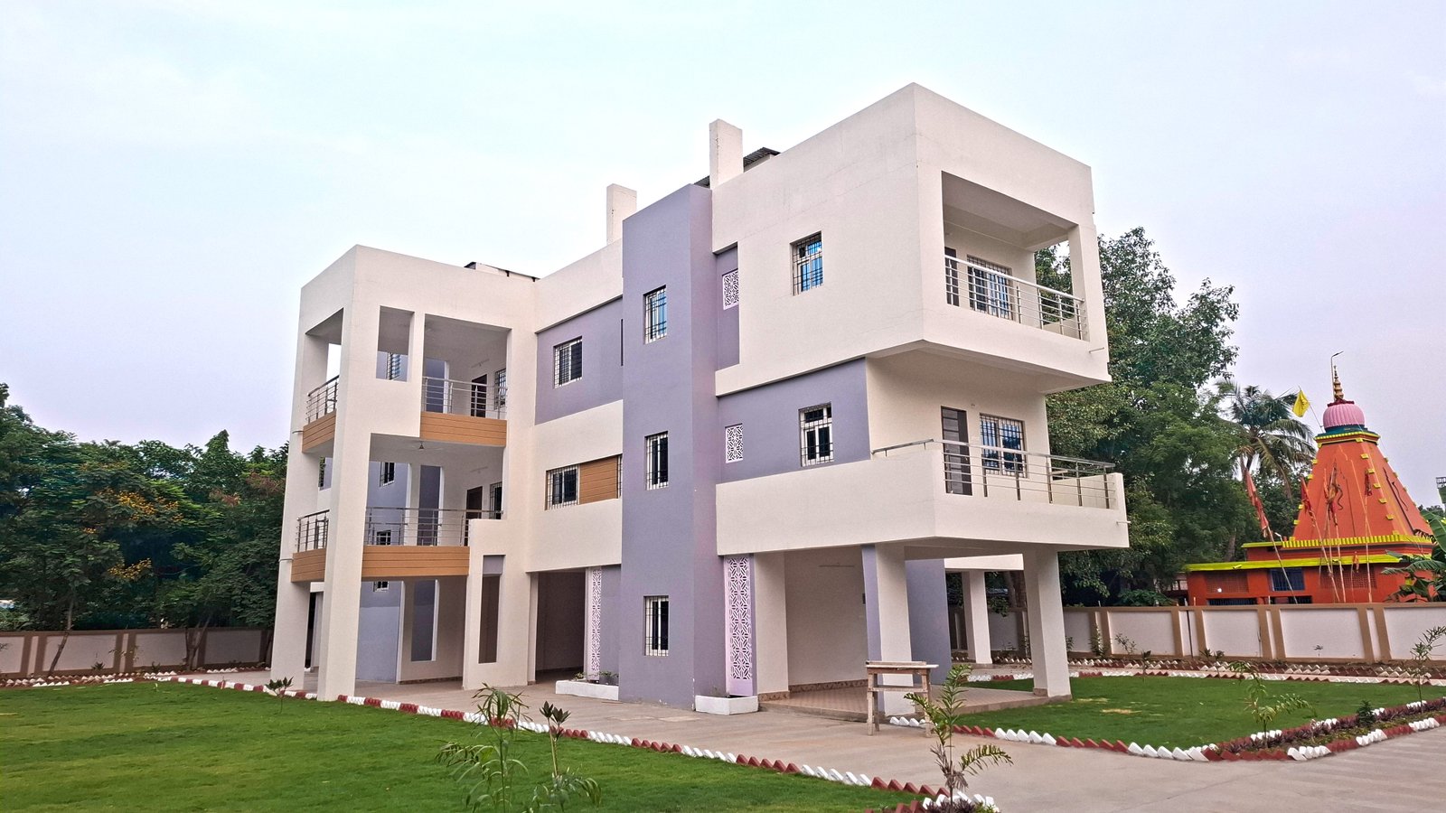 TYPE ‘V’ OFFICER'S QUARTER, DRM DANAPUR